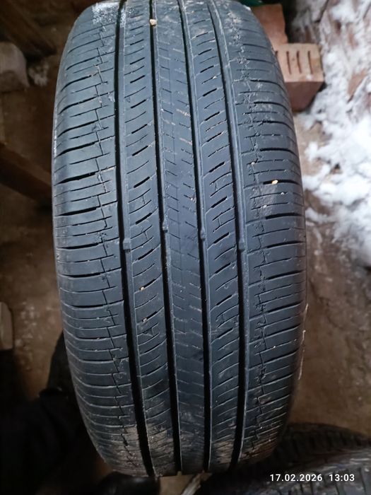 Продам шины Nexen 235/60 R18