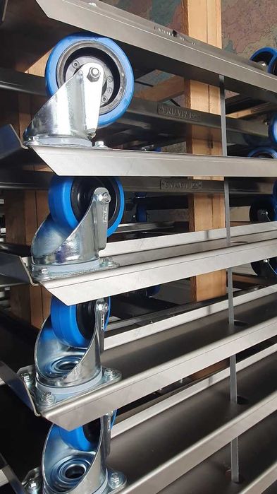 Carucior inox pentru navete de paine - 10 bucati
