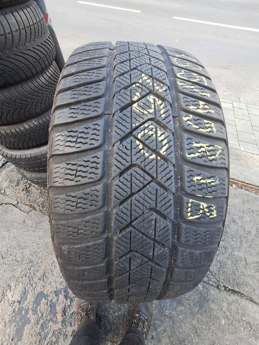 1x singura anv iarna 235/45r18 Pirelli dot 2023 Montaj Gratuit