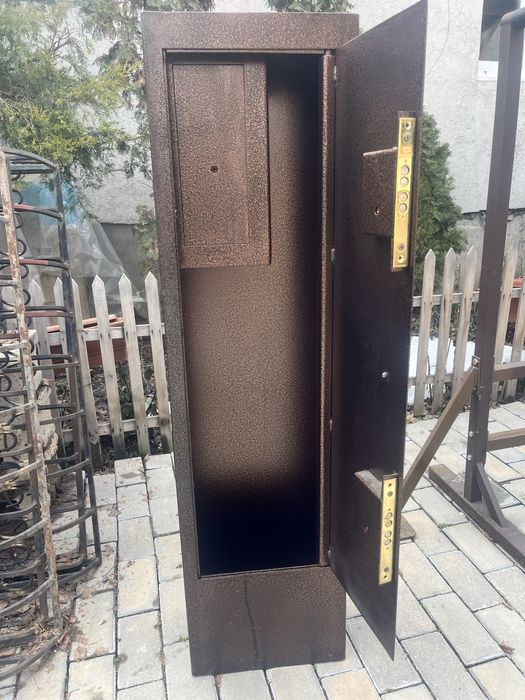 Сейф для дома в отличном состоянии