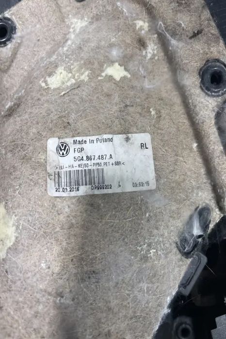 Fata / Tapiterie usa spate stanga Volkswagen VW Golf 2016