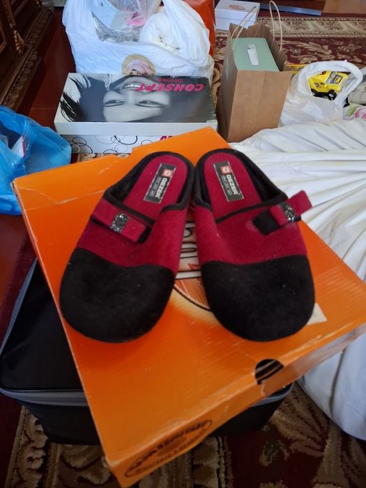 Продам обувь по 50000 сум