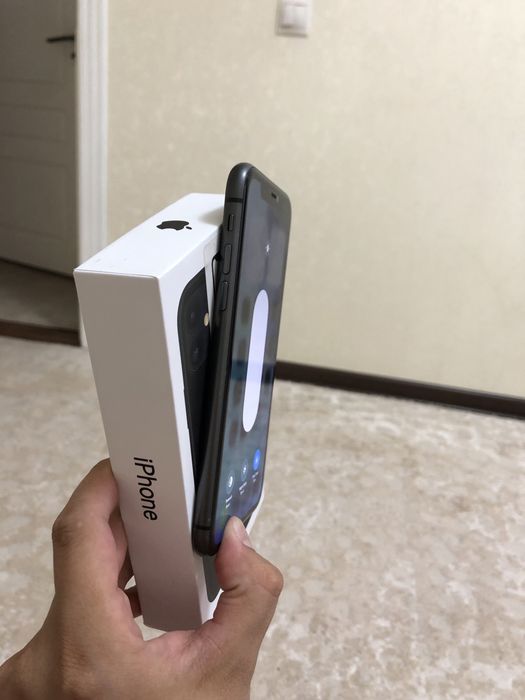 Iphone 11 очилмаган