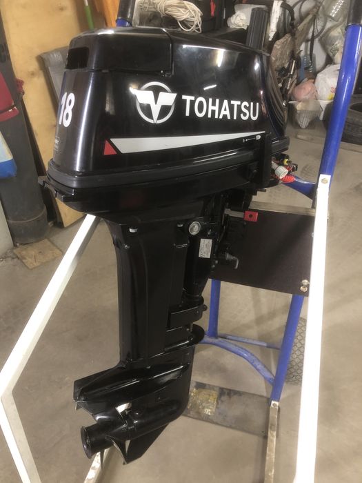 Продам лодочный мотор TOHATSU  M 18 E 2
