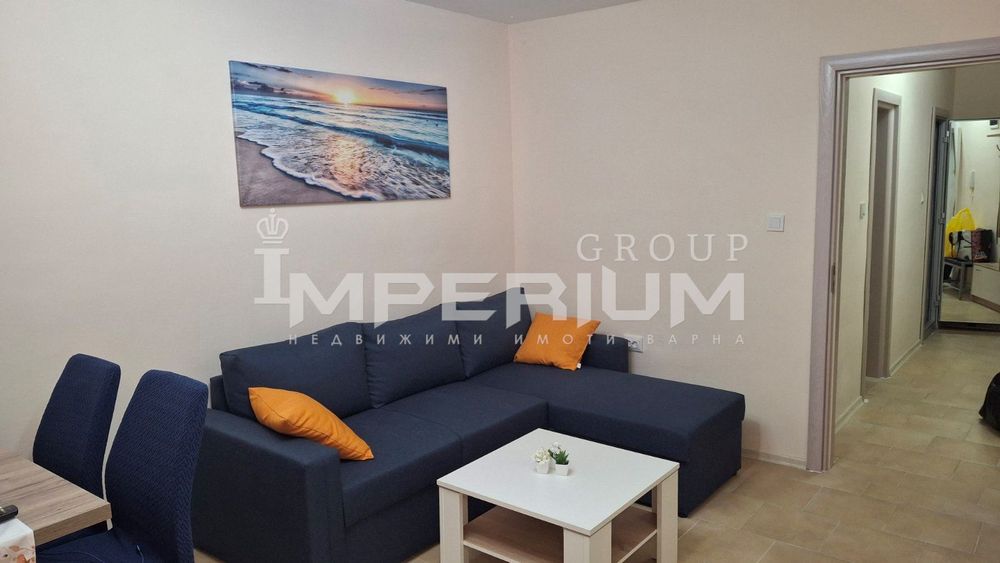 Дава се под наем Тристаен апартамент в Варна, Център - 80 кв.м за 969 € - Снимка #1