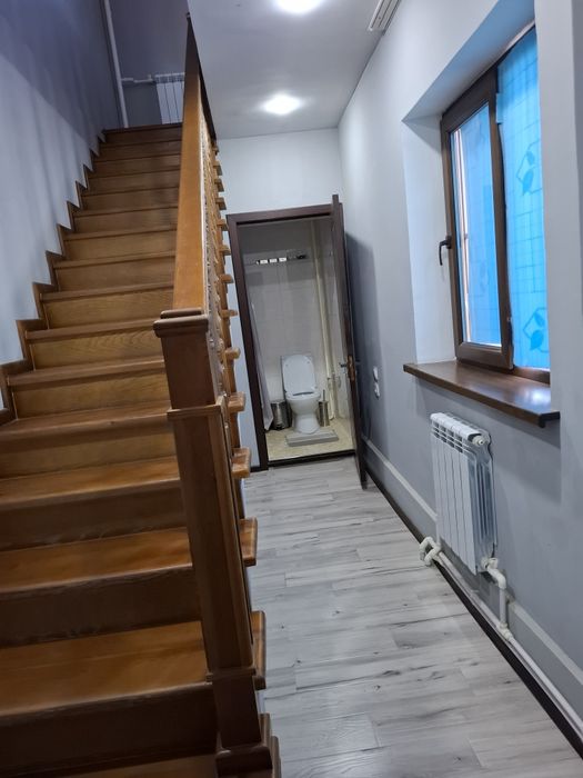 Ховли сотилади ташгрес боссувга якин махаллада жойлашган