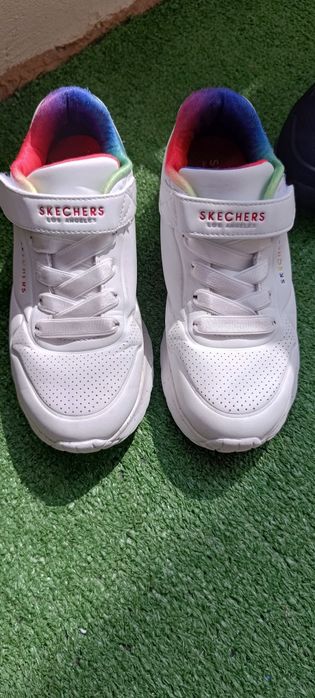 Skechers номер 32