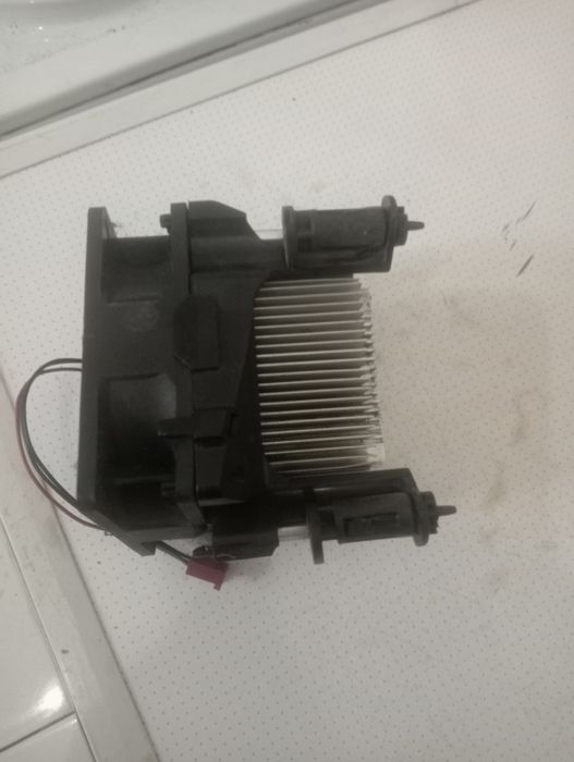 продам штатный кулер Deepcool