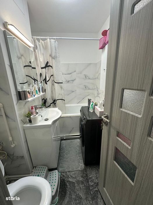 Vanzare apartament 2 camere Militari Lujerului Metrou