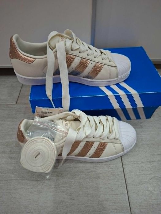 Нови обувки Adidas 7 1/2  и Lacoste 6 1/2