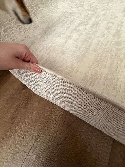 Продам новый ковер 230/150