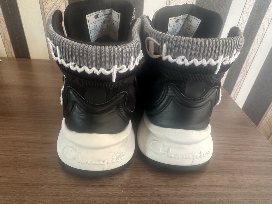 Детски боти Champion