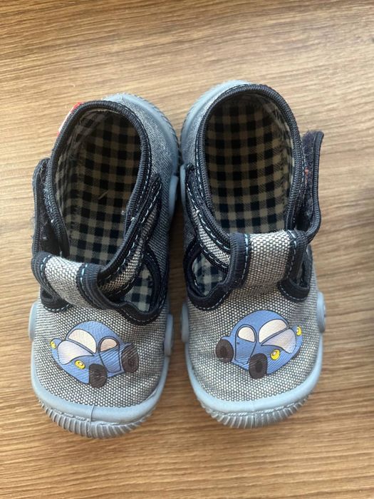 Детски обувки - различна номерация и модели