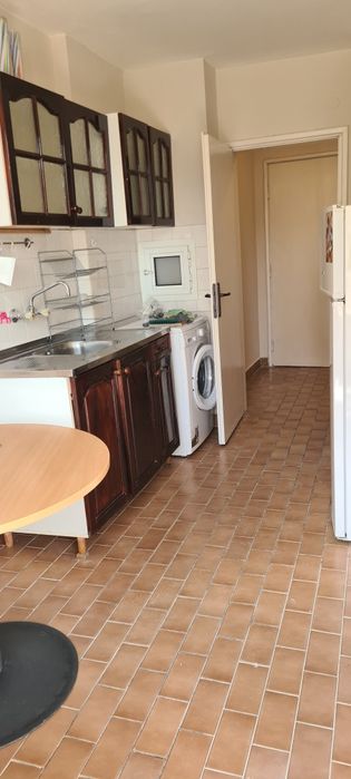 Дава се под наем Тристаен апартамент в София, Лагера - 65 кв.м за 561 € - Снимка #2