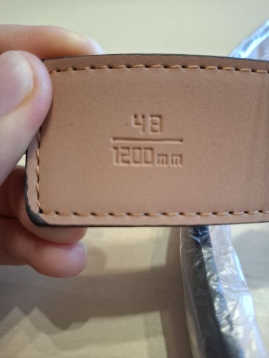 Louis Vuitton колан