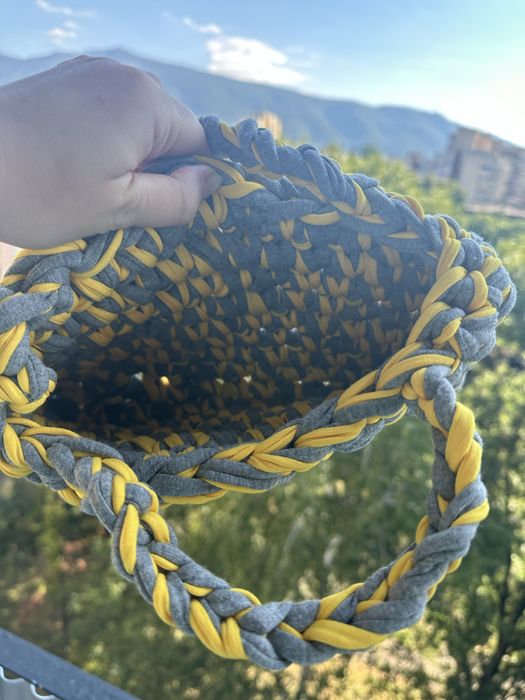 Ръчно плетени свежи чанти