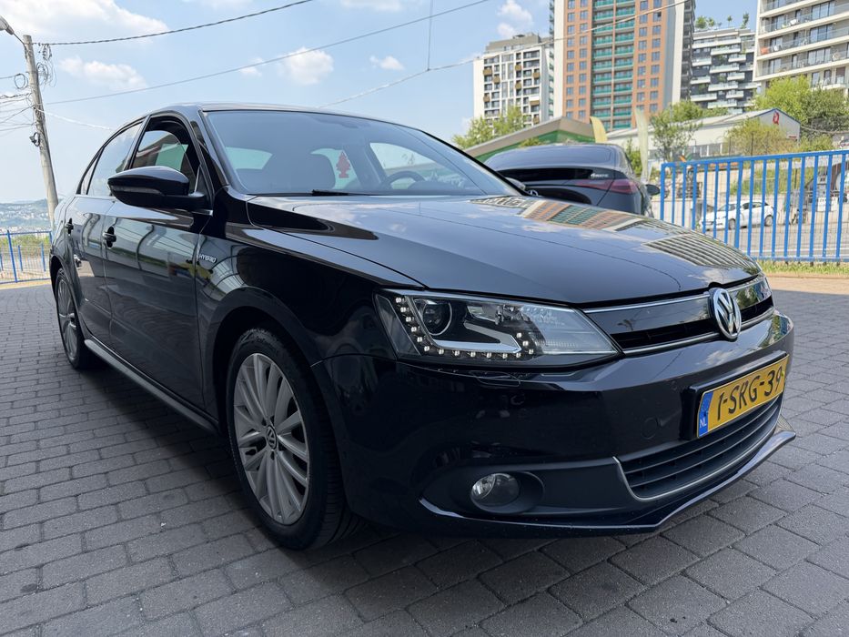 VOLKSWAGEN Jetta 2013 — imagine 2
