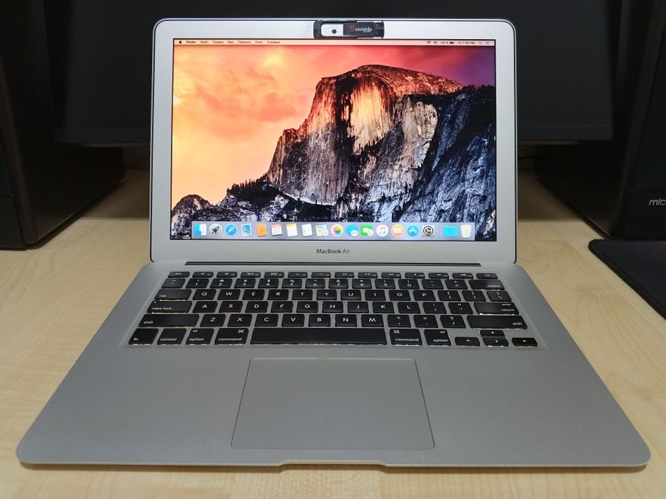 Apple MacBook Air 2015 13,3"/ CORE i5-5250U/ 4GB DDR3 / 128GB PCIe SSD