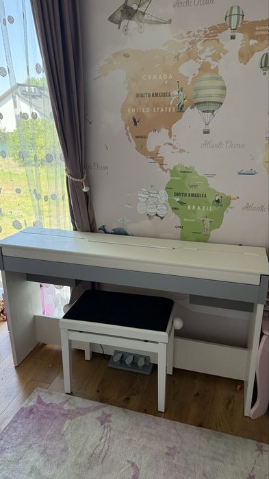 Pian thomann DP-33 alb cu scaun reglabil