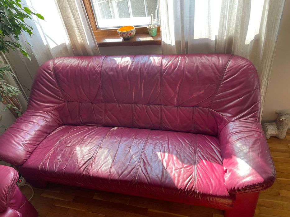 Дивани от естествена кожа 2бр. в цвят вишна/бургунди
