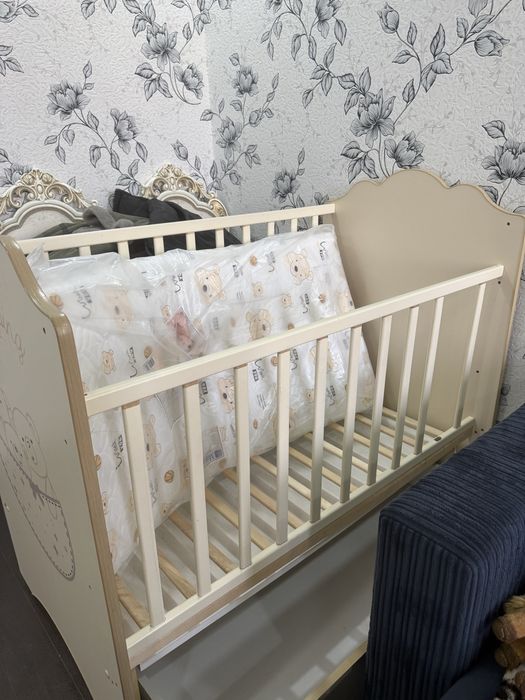 Кроватка детская