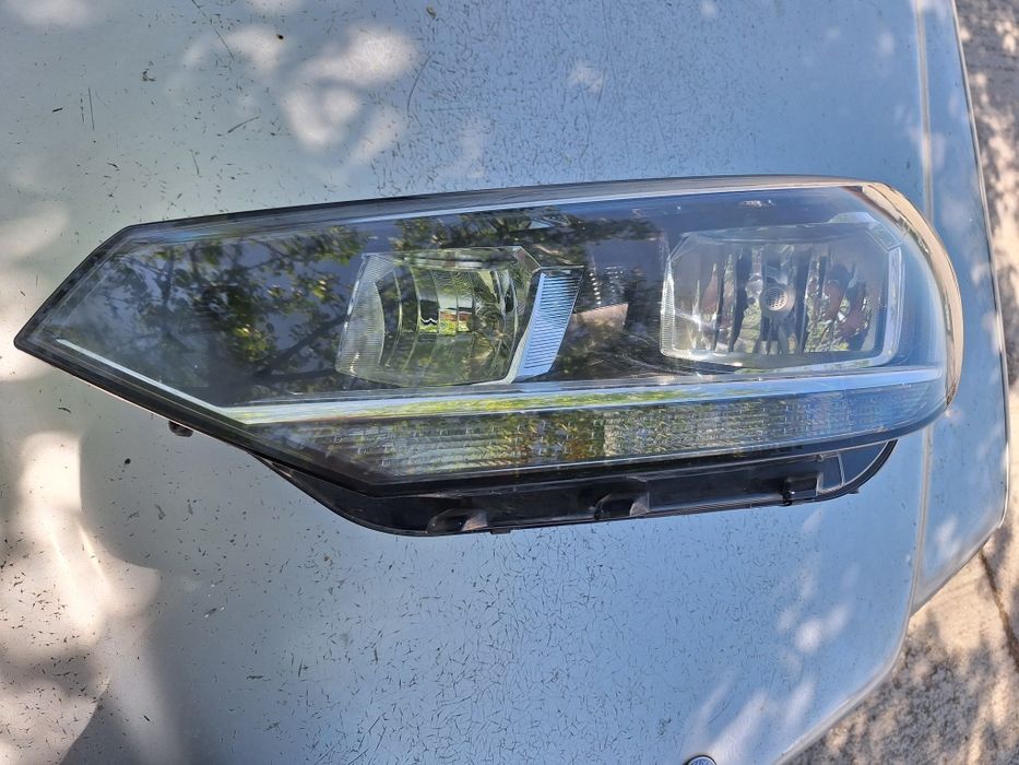 Ляв Фар За Volkswagen Touran  2016-2019 Година  Фолксваген Тоаран