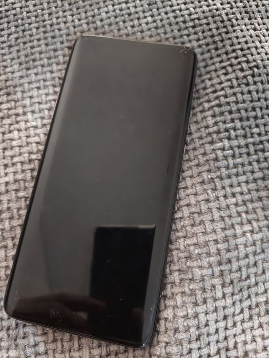 продам на запчасть Oneplus 7pro
