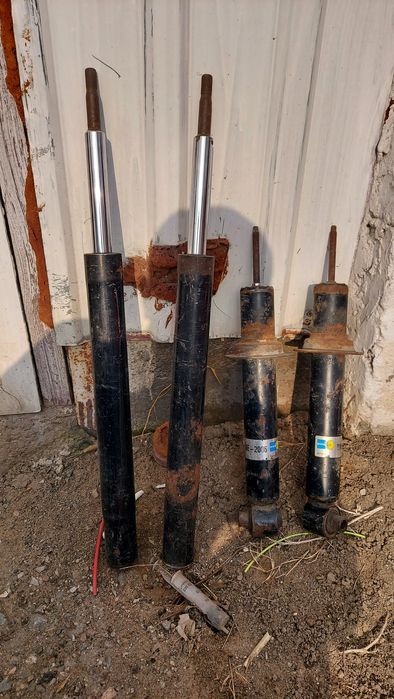 Амортизатор бмв е34