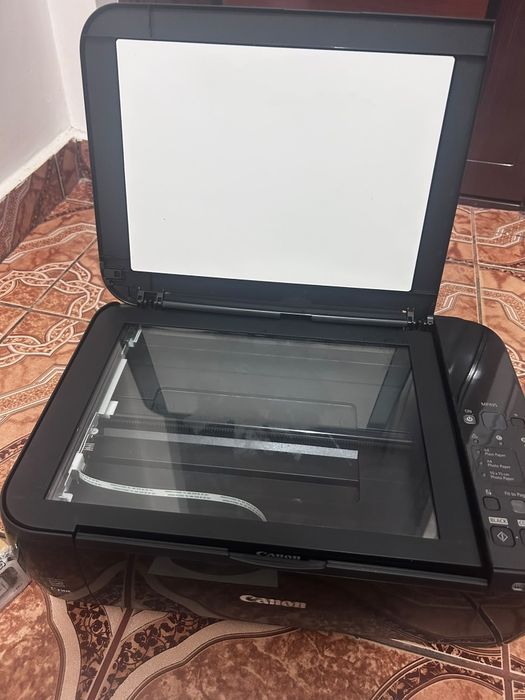 Imprimantă CANON