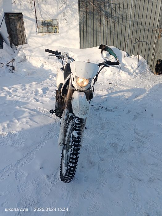 Продам мотоцикл эндуро