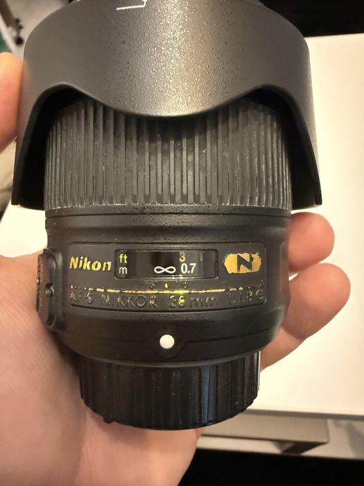 Obiectiv Nikon 28mm
