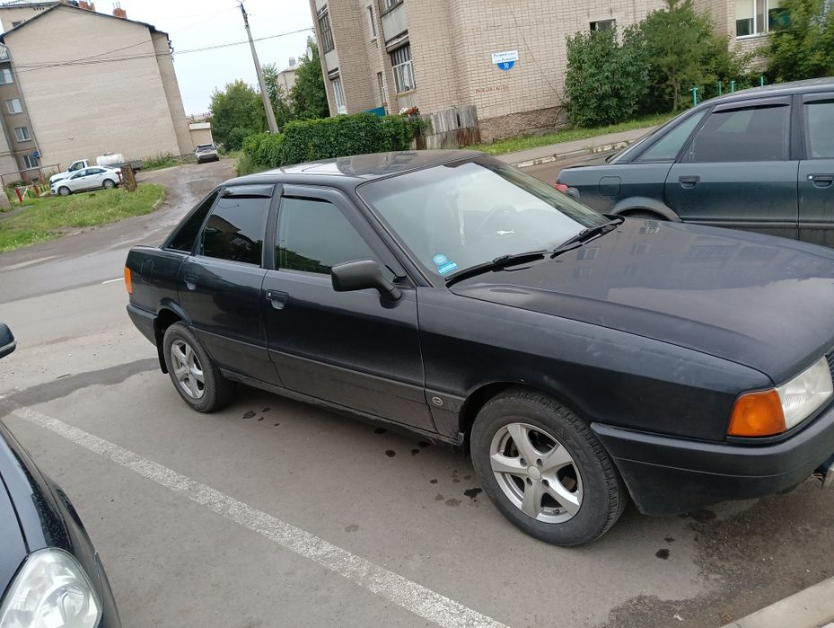Продам Ауди 80 б3