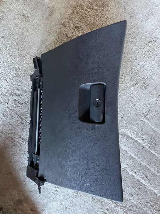 Жабка за БМВ е46