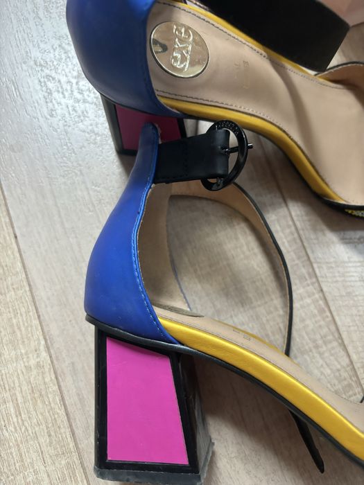 Шик сандали EXE, 37н