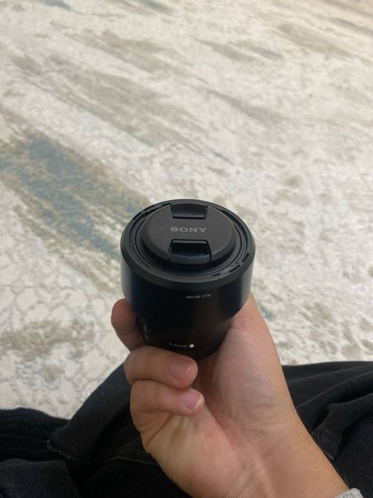 Обьектив sony fe 1.8 50mm