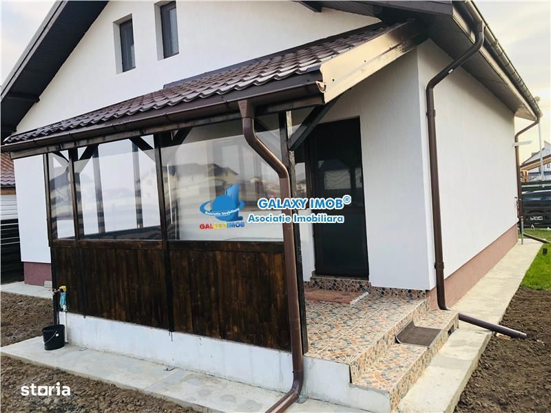 Vanzare vila individuala la cheie 4 camere  Sabareni - Central