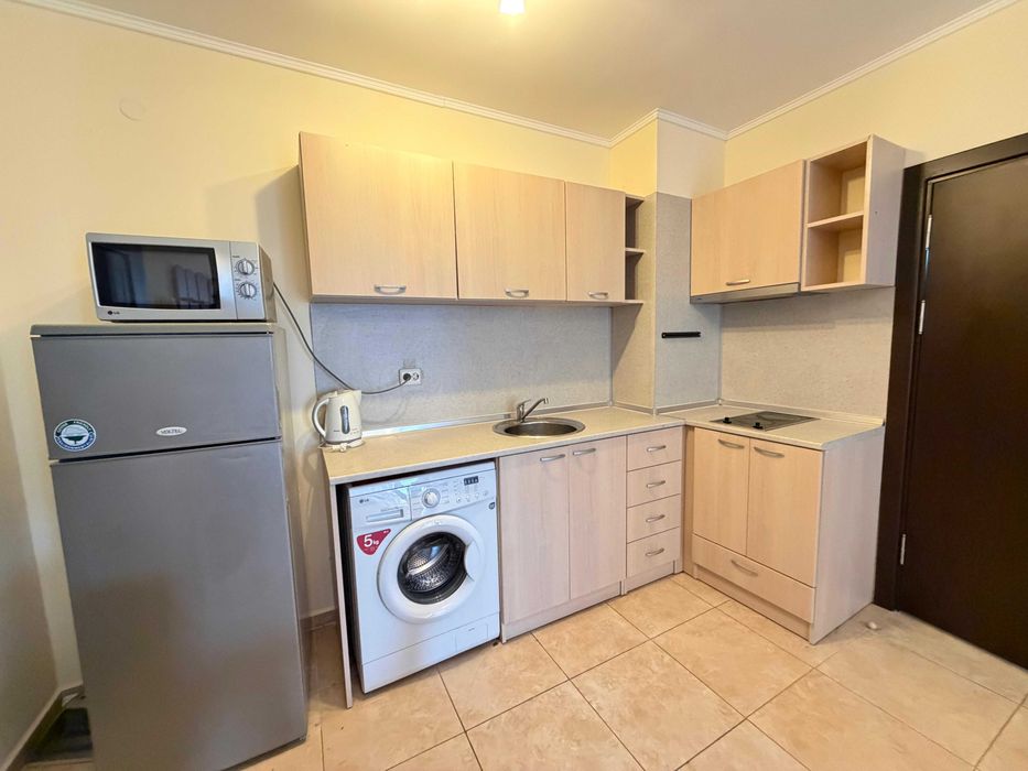 Продава се Тристаен апартамент в с. Равда, Област Бургас - 91 кв.м за 684 €/кв.м - Снимка #1