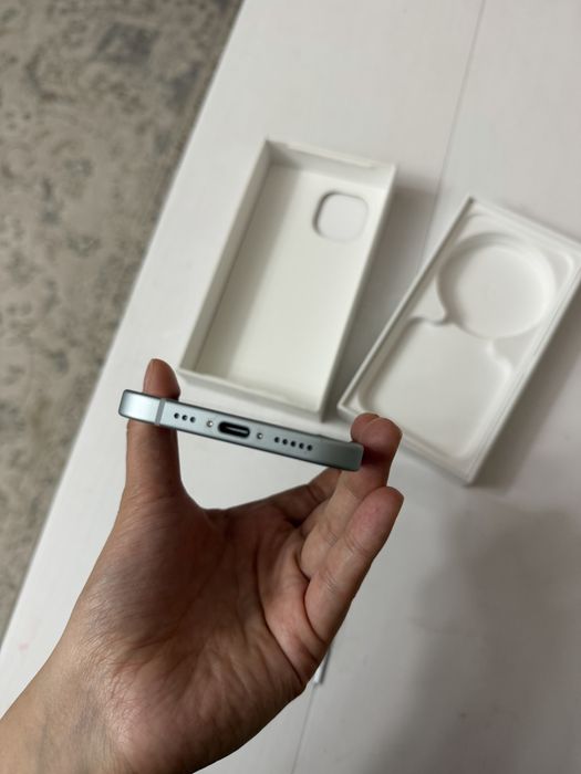 Iphone 15, 128GB, 99% батарея