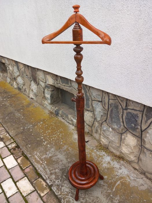 De vânzare suport de haine