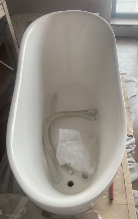 Продам 2 ванны. 300000 тг за 1!