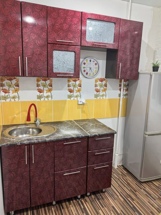 Продам кухонный гарнитур