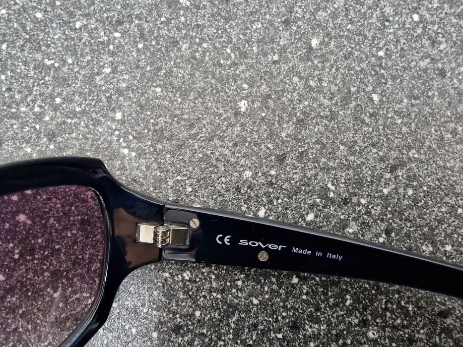 Продам очки солнцезащитные "BVLGARI"щитные.