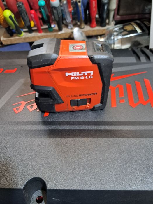 Vand laser  Hilti PM-2L