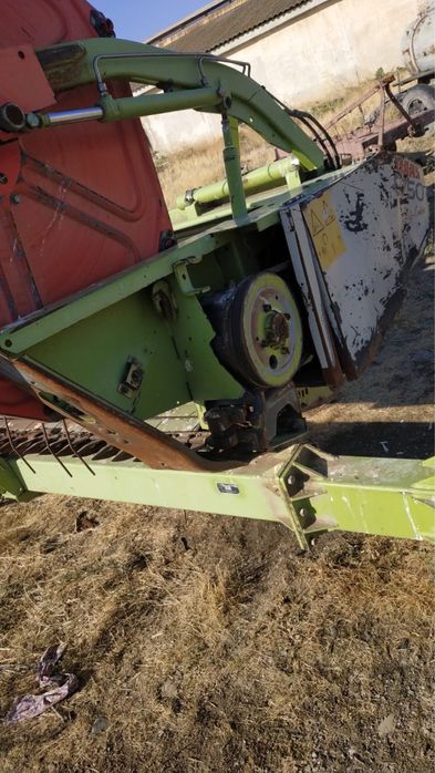 Жатка зерноуборная