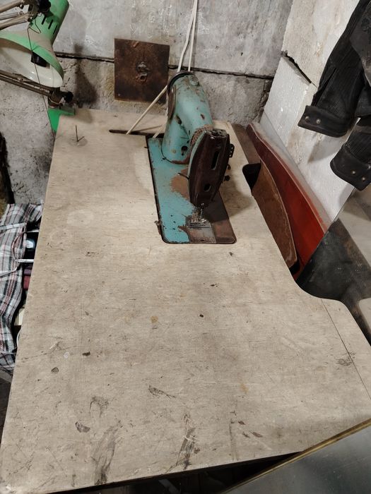 Швейная машина промышленая