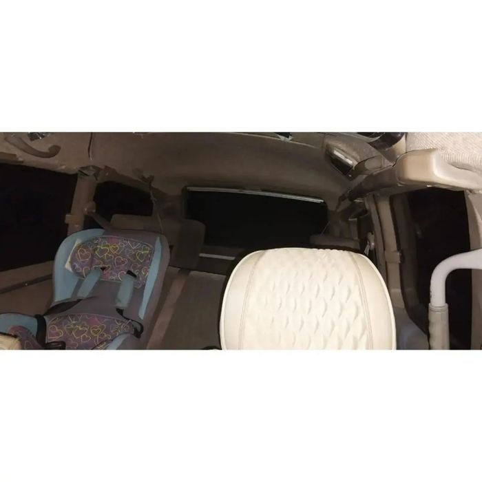 Toyota Estima Lucida