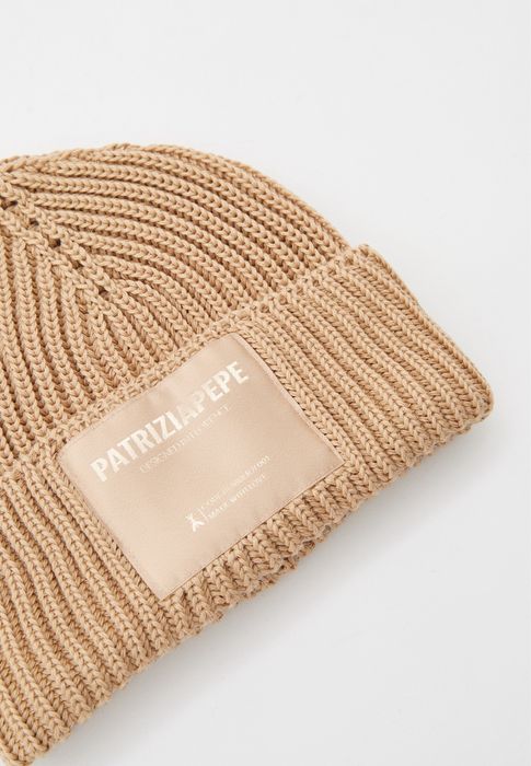 Оригинална дамска шапка Patrizia Pepe 2F0048 K070 B778