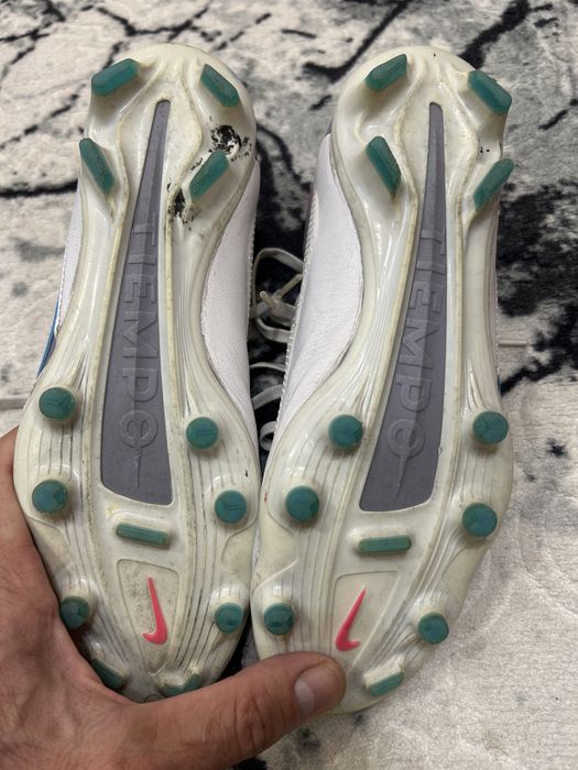 Футболи обувки - калеври