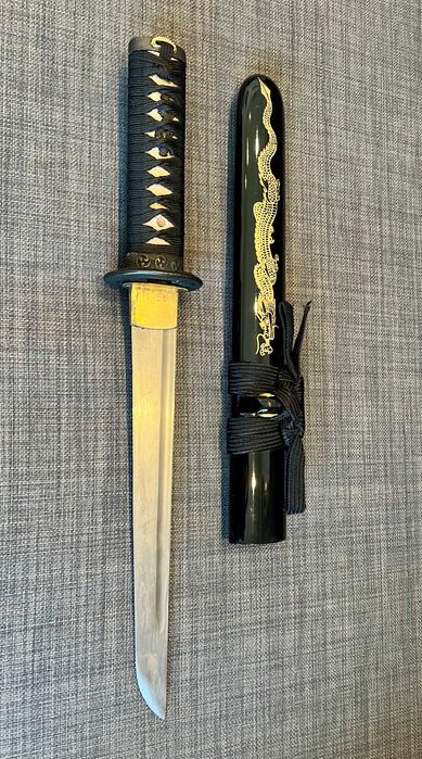 Японски Tanto нож / mini katana – заточен