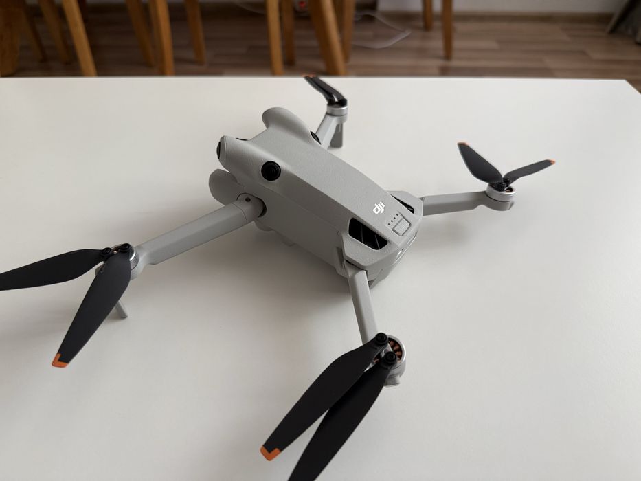 DJI Mini 4 Pro RC2